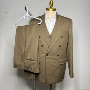 Custom Tailored Mens Tan Double‎ Breasted Suit 42R 34W 3 Piece Formal